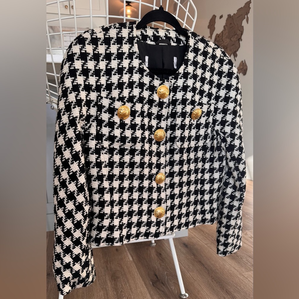 Vintage Houndstooth Blazer with Gold Buttons